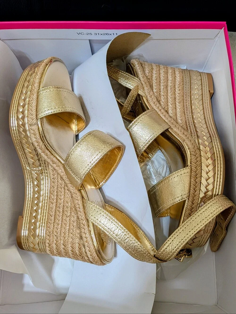 Vince Camuto brand new